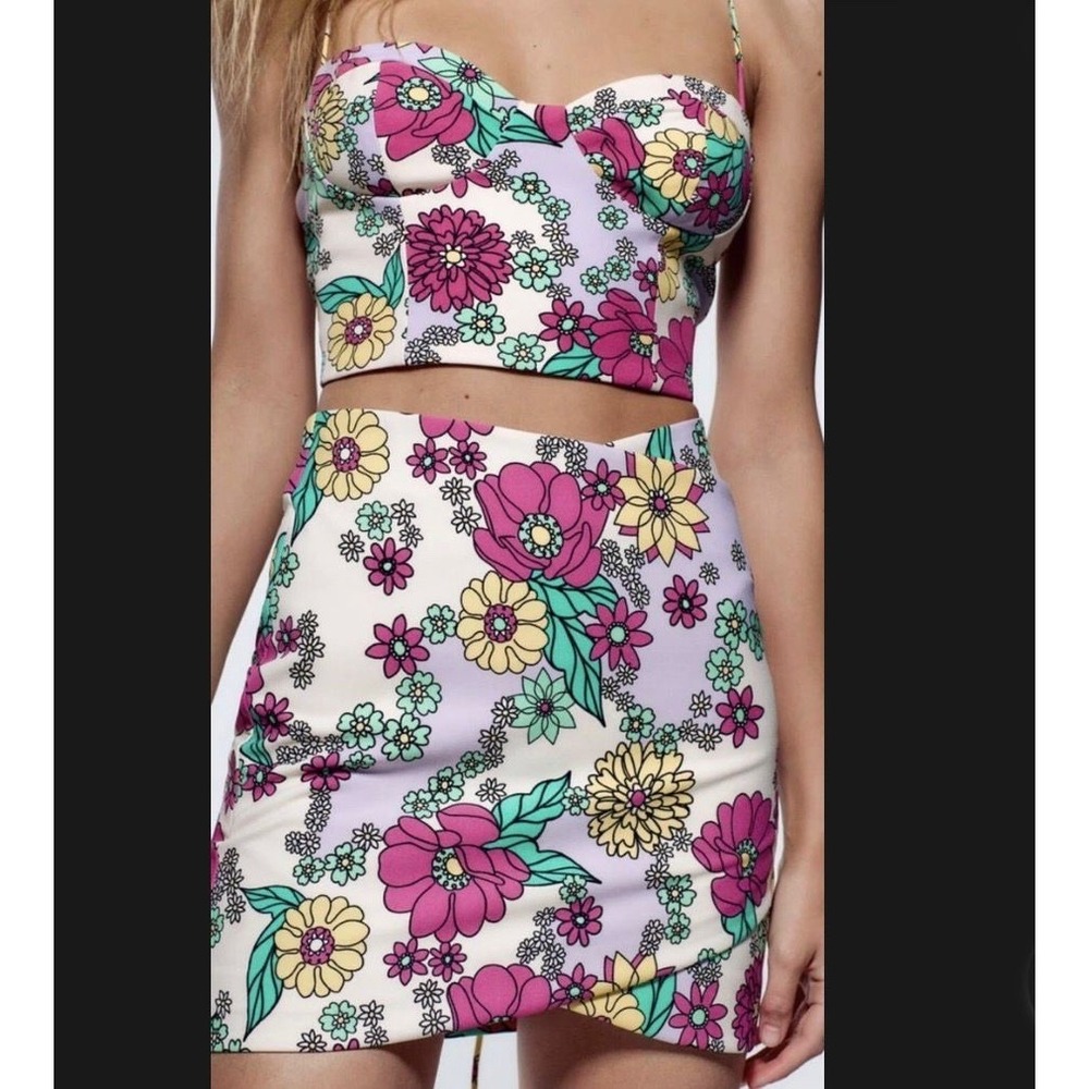 ZARA New Floral Mini Skirt MEDIUM Multicolor Stretch Women’s 8342/008 ROMANIA - Picture 14 of 16